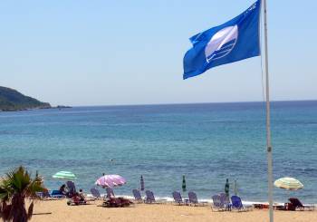 Ποιες παραλίες πήραν γαλάζια σημαία για το 2014;